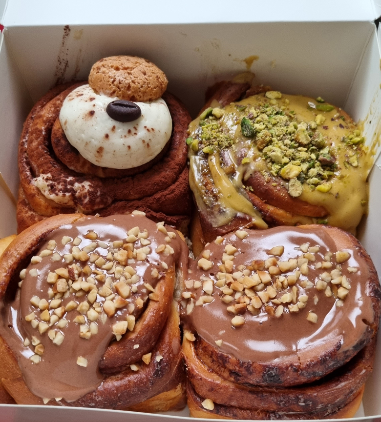 bar à cinnamon roll Paris Rollin Paris