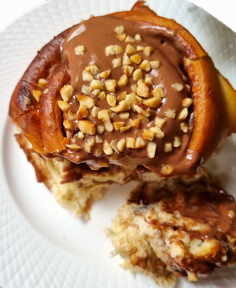 bar à cinnamon roll Paris Rollin Paris